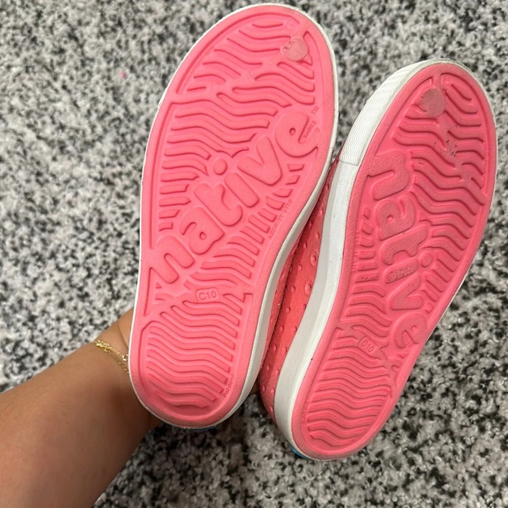 Natives pink sparkly slip on shoes size 10 - Picture 4 of 4